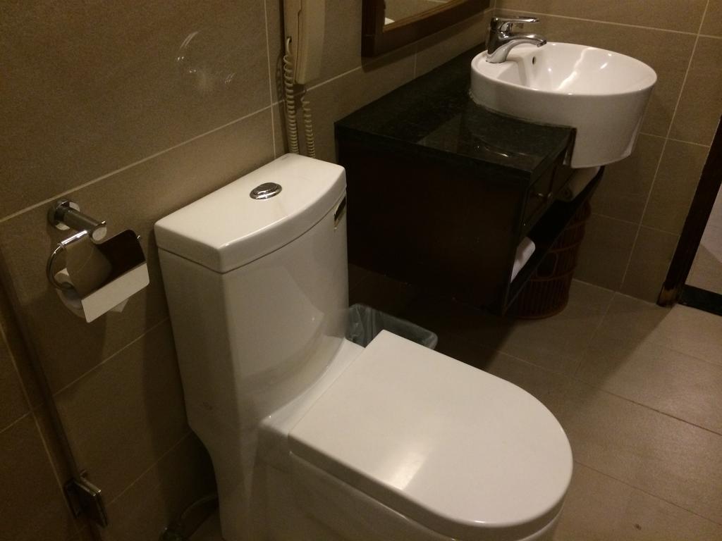 Shenzhen Dongmen Lee Garden Inn Room photo
